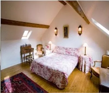 Chateau De Sarceaux * Valframbert