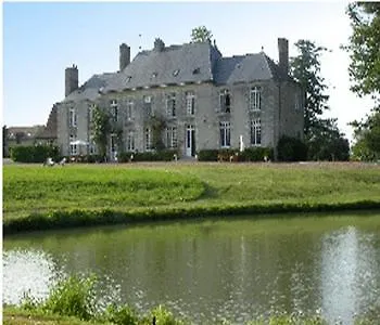 Chateau De Sarceaux Valframbert